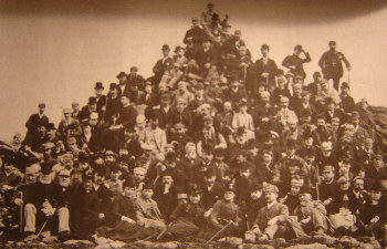 Large group photo of the Cairngorm members from 1890.